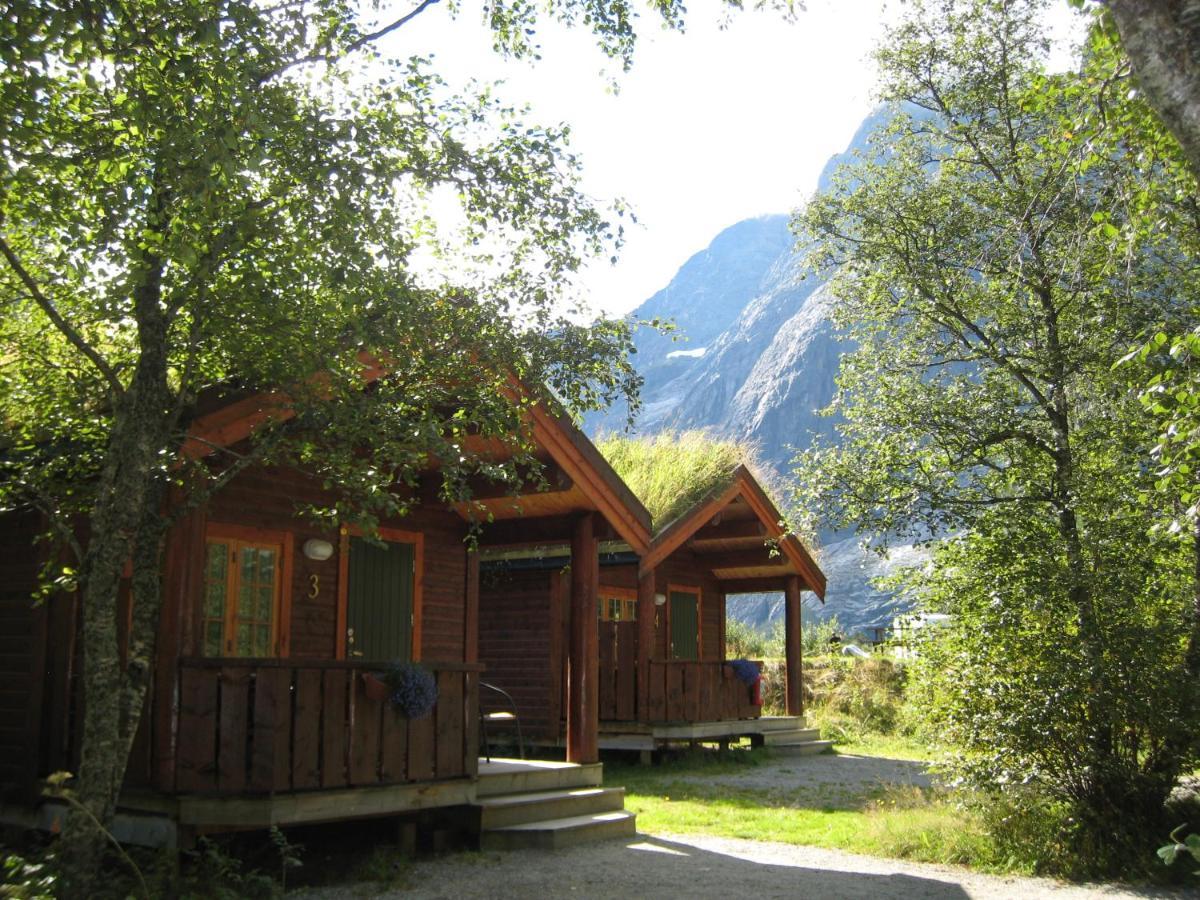 Trollveggen Camping Andalsnes Exterior photo