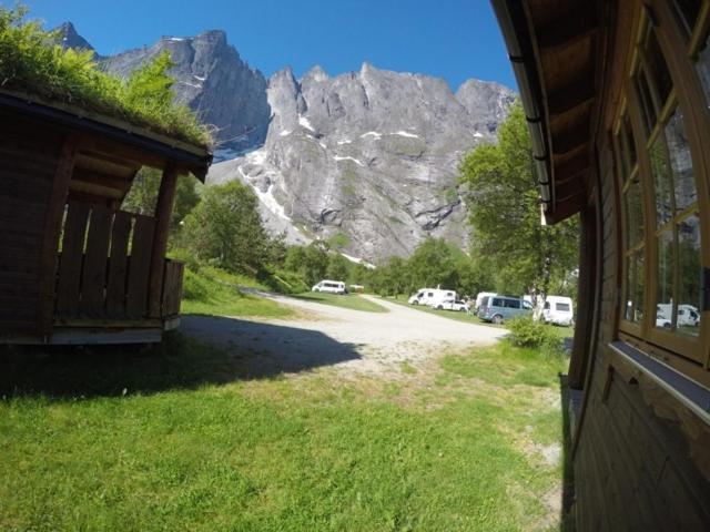 Trollveggen Camping Andalsnes Exterior photo