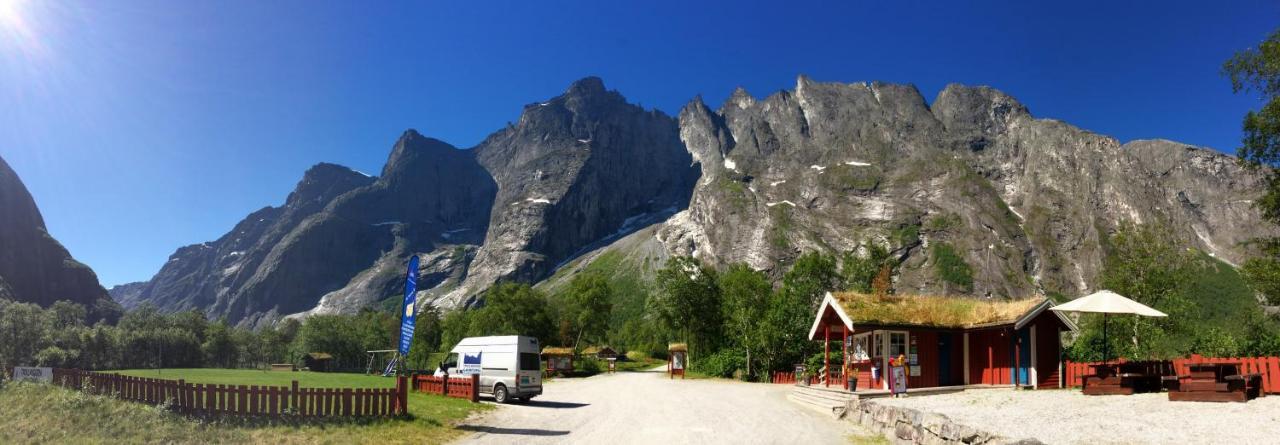 Trollveggen Camping Andalsnes Exterior photo